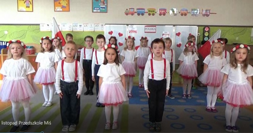 Dzieci z Przedszkola Miś w Szczecinku we wzruszającej inscenizacji na Święto Niepodległości [wideo]