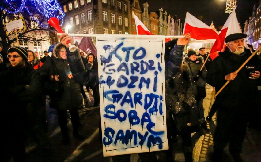 Protest przeciwko reformie edukacji PiS w Gdańsku
