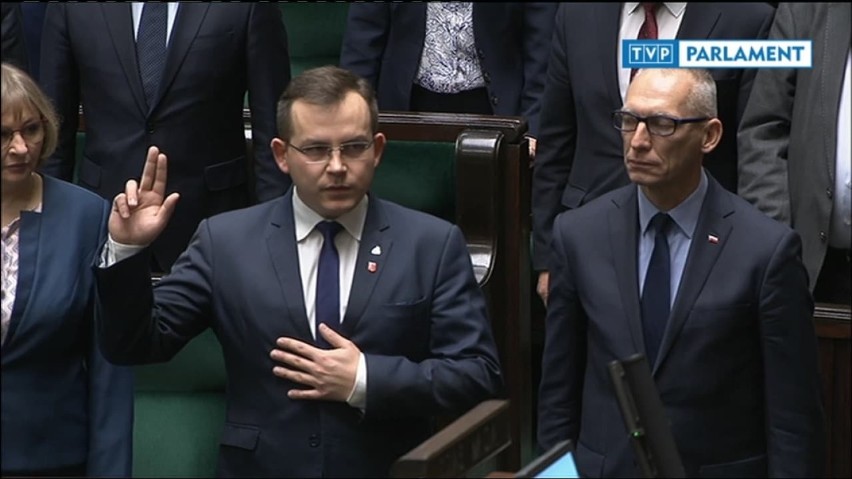 Paweł Rychlik jest już oficjalnie posłem. Dzisiaj złożył ślubowanie w Sejmie[FOTO, FILM]