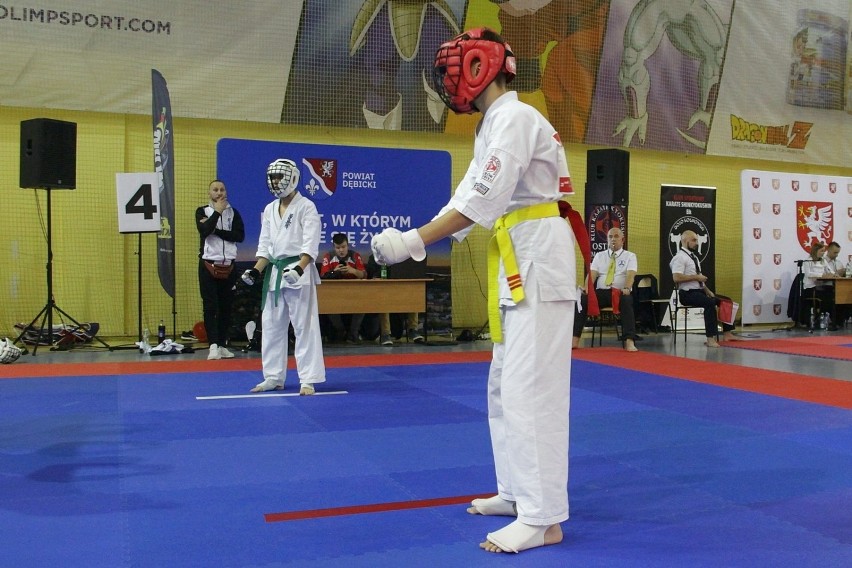 Ostrów Mazowiecka. Sukcesy karateków OKKK w Pucharze Europy Juniorów i Mistrzostwach Open Seniorów WKB [ZDJĘCIA]