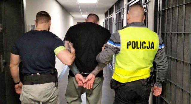 Policjanci z Gdańska zatrzymali poszukiwanego Europejskim Nakazem Aresztowania