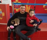 Mieszkaniec Władysławowa, tata 9-letniego chłopca zbiera na ratującą życie operację. Walka z czasem o życie Cypriana