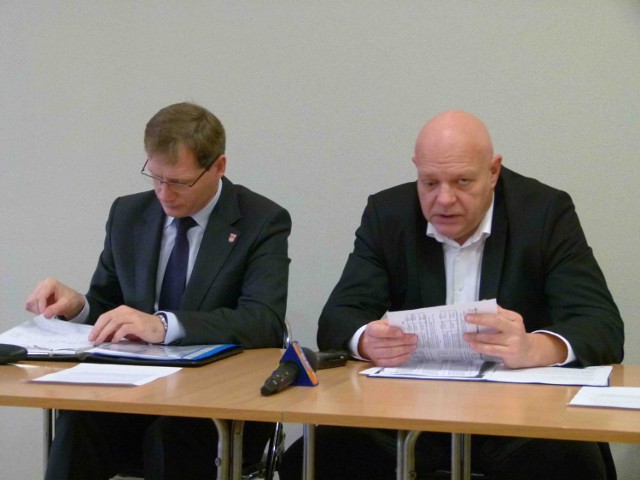 O zmianach informowali prezydent Sieradza Jacek Walczak i prezes MPWiK Krzysztof Grabowski
