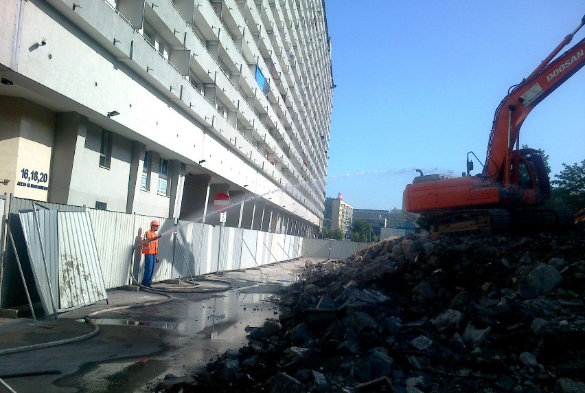 Wyburzanie Centrum u Michalika w Katowicach