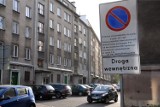 Strefa Płatnego Parkowania. W Warszawie pojawi się 400 miejsc parkingowych dla wybranych. Jak to wygląda w Krakowie?