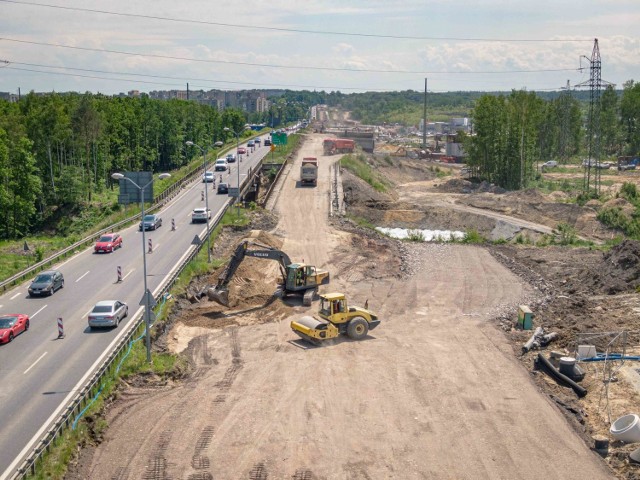 Katowice, czerwiec 2020. Rozbudowa Drogi Krajowej 81 od węzła autostrady A4 z drogą krajową 86 do rozbudowywanego węzła Pszczyńska DK 81 z 86 (etap I), na drodze Sosnowiec-Katowice-Tychy.

Zobacz kolejne zdjęcia. Przesuwaj zdjęcia w prawo - naciśnij strzałkę lub przycisk NASTĘPNE