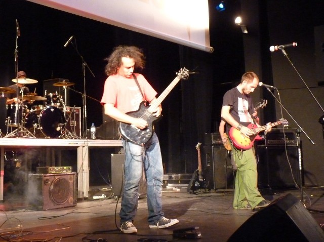 Rockowo-metalowa muzyka, wypełniła salę widowiskowa MDK podczas Rock/Metal Fest