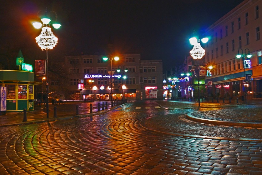 Świąteczne Opole wieczorową porą