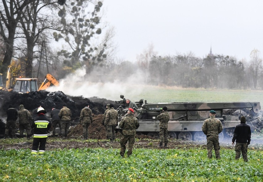 Wojsko z Chełmna uczestniczyło w akcji dogaszenia pożaru w...