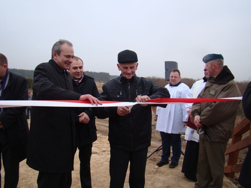 Most w Chałupach odbudowany, oddany i poświęcony