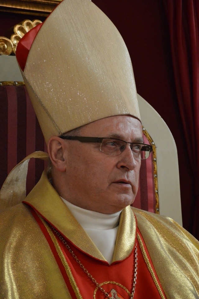 Biskup włocławski Wiesław Mering