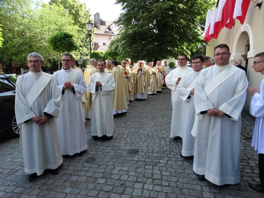 W tej grupie są w tym roku w większości proboszczowie,...