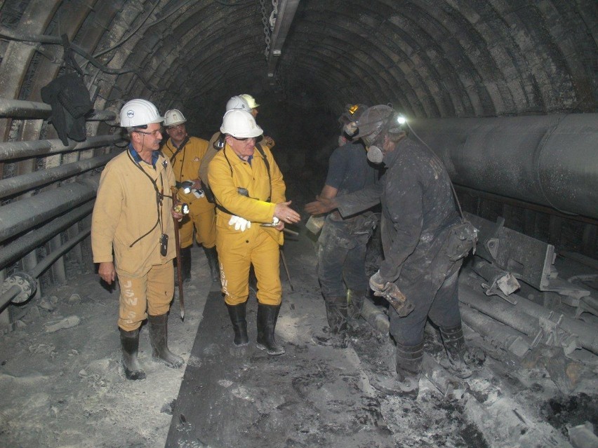 Politycy SLD w kopalni Zofiówka w Jastrzębiu-Zdroju