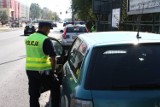 Wzmożone patrole i kontrole policyjne podczas weekendu na drogach w województwie łódzkim