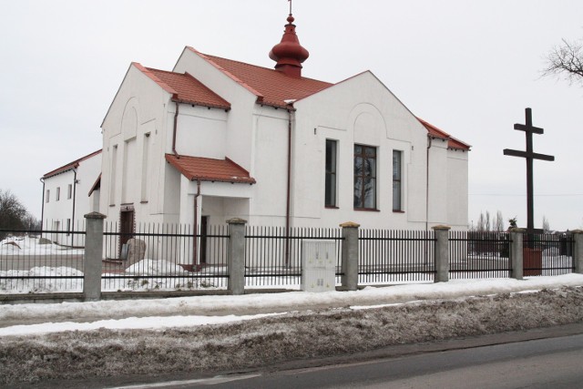 Cerkiew greckokatolicka w Człuchowie została zbudowana w latach 1990-1991