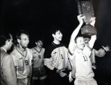 24 czerwca 1992 roku piłkarze Miedzi Legnica  zdobyli Puchar Polski, zobaczcie zdjęcia
