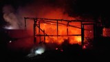 Gmina Lgota Wielka. Nocny pożar w Brudzicach, płonął drewniany budynek 