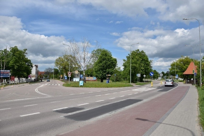 Sezonowe miejskie parkingi dla turystów w Malborku poprowadzi prywatny operator. Zmotoryzowani będą mogli z nich korzystać podczas majówki