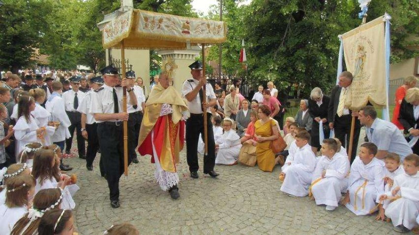 Boże Ciało - parafia Najświętszego Zbawiciela w Pleszewie