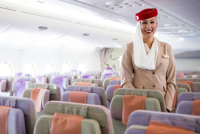 Emirates: Rekrutacja 2019. Dubajskie linie poszukują pracowników z Polski. Jakie warunki oferują?