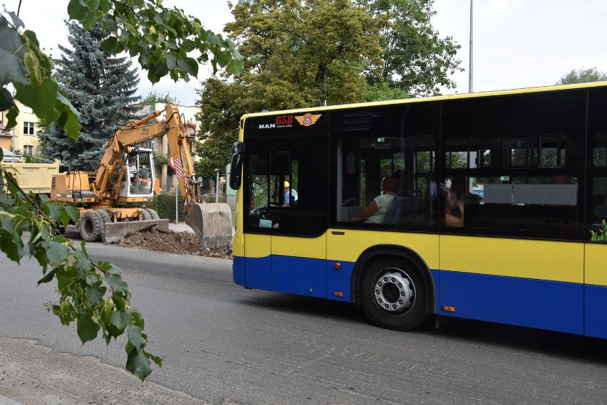 Tarnów. Ciąg dalszy utrudnień na al. Solidarności