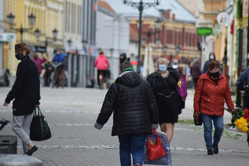 Demograficzna zapaść w Szczecinku. Przeszło dwa razy więcej zgonów niż urodzin 