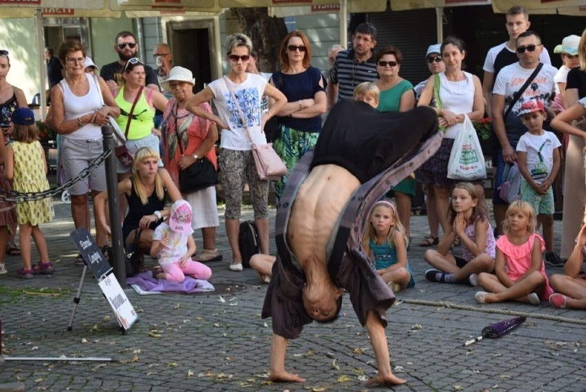 BuskerBus w Zielonej Górze od lat cieszy się dużym...