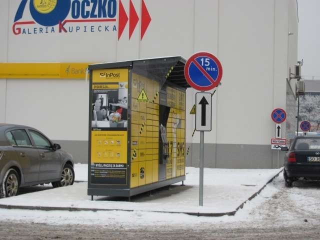 Przed Galerią Kupiecką Oczko obowiązują nowe zasady parkowania