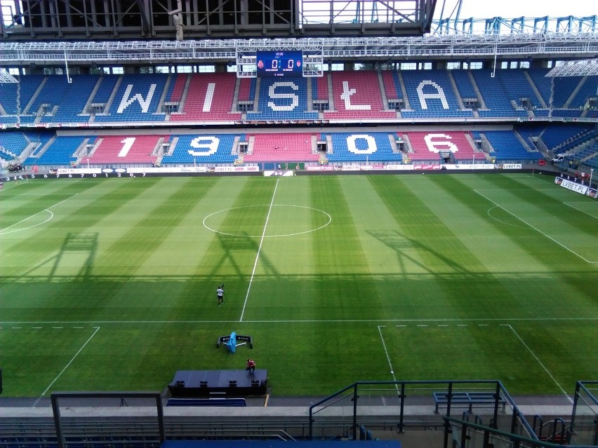 Krakowscy radni: Dlaczego Wisła ma płacić dużo więcej za stadion niż Cracovia? 