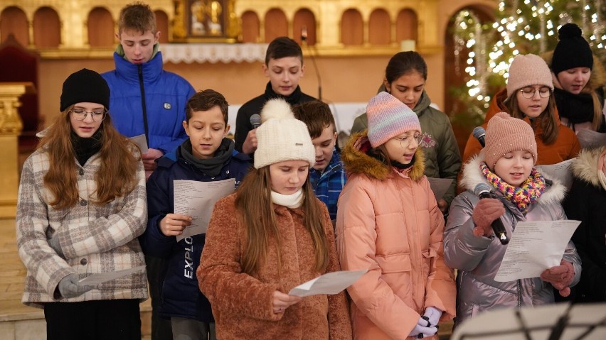 Święto Trzech Króli w Białośliwiu. Był koncert, jasełka, a nawet wyjątkowy taniec [ZOBACZ ZDJĘCIA]