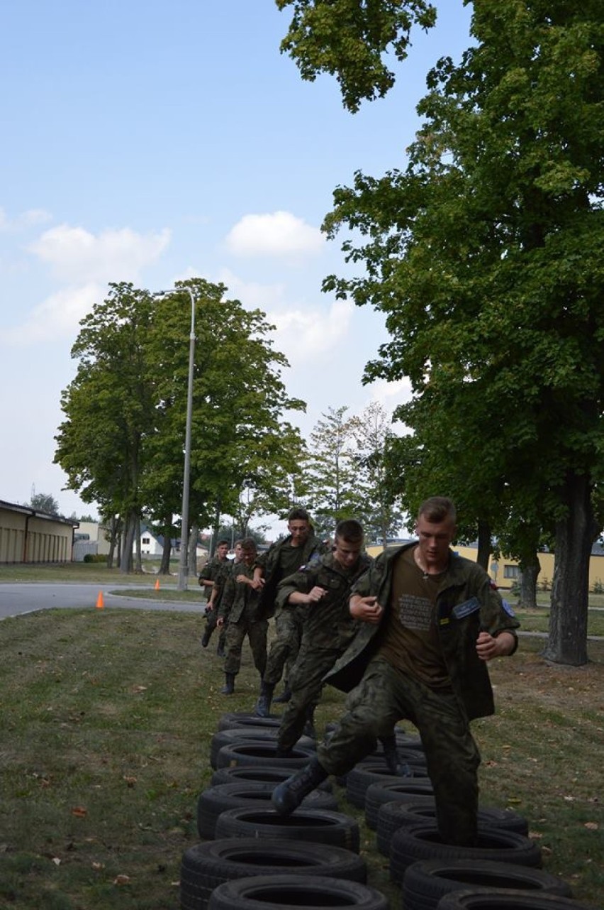 Mechanik trzeci w zawodach sportowo - obronnych klas...