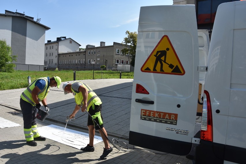 Tarnów.  Miasto wprowadza kontraruch rowerowy na kolejnych ulicach. Dzięki nim rowerzyści mogą w Tarnowie jeździć „pod prąd”