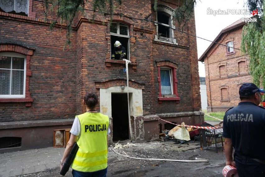 Pijany mężczyzna podpalił mieszkanie w Czerwionce Leszczynach