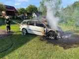 Straż pożarna Wałbrzych: Dwa dni z dwoma pożarami samochodów. Spłonęły doszczętnie [ZDJĘCIA]
