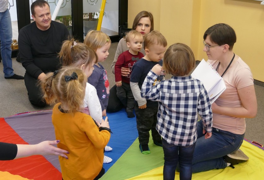 W Klubie Malucha ,,Lokomotywa" dzieci próbowały swoich sił w... kodowaniu!