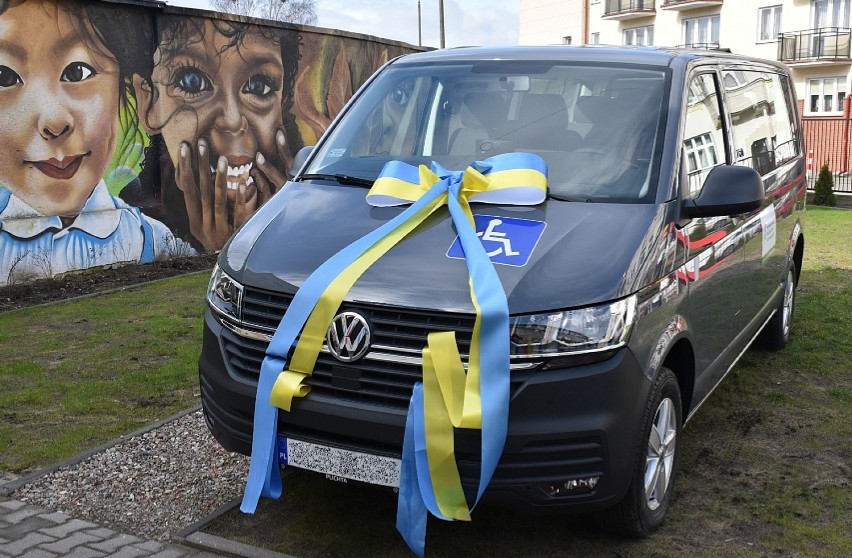Nowy Volkswagen Transporter trafił do SOS-W w Lęborku [ZDJĘCIA]