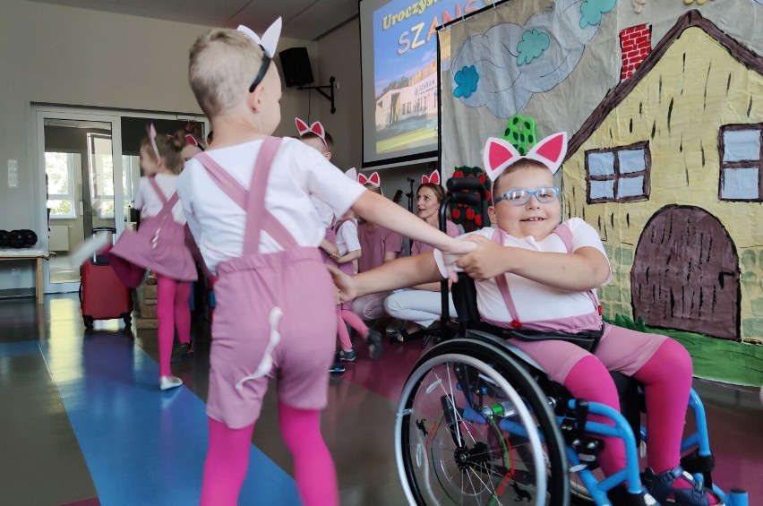 Centrum Edukacyjno-Rehabilitacyjne Szansa w Piotrkowie...