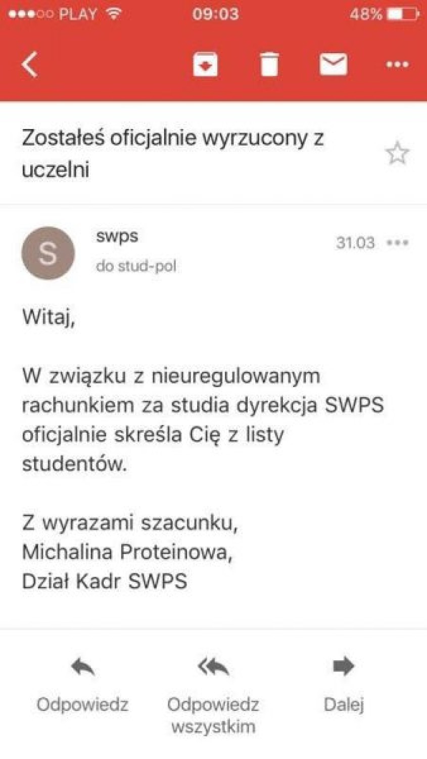 Cała Polska trolluje warszawską uczelnię. Przez jeden...