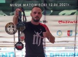 Sukces radomskiego policjanta na mistrzostwach kraju w Jiu Jitsu. Karol Kurembski przywiózł trzy medale