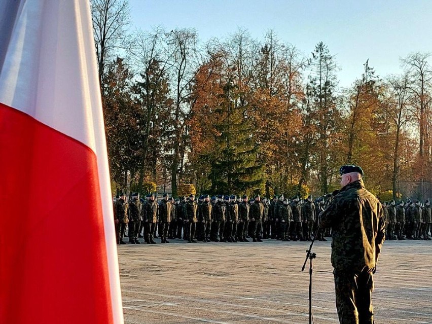 W Sieradzu trwa szkolenie Dobrowolnej Zasadniczej Służby...