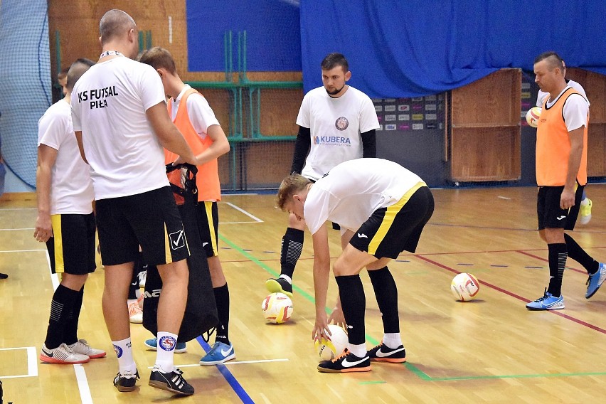 I liga futsalu. Pilski zespół pokonał Toruńską Akademię Futsalu. Obejrzyjcie zdjęcia z meczu