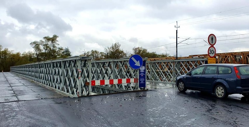 Most tymczasowy przy ul. Kamiennej na rzece Kamienica jest...
