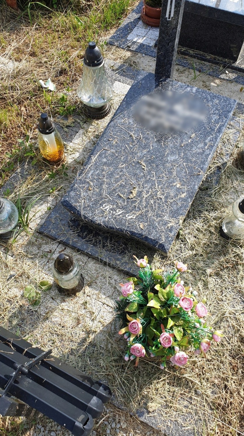 Siano na grobach w Opolu-Półwsi. Bliscy zmarłych oburzeni. Administracja przeprasza