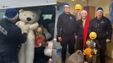Grodziscy policjanci obdarowali świątecznymi prezentami potrzebujących