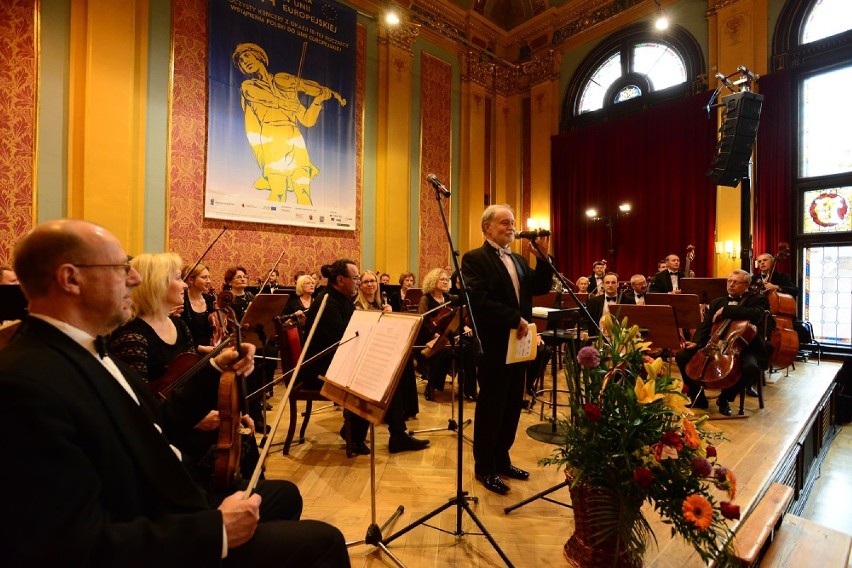 Litewska Narodowa Orkiestra Symfoniczna wystąpiła w Dworze...