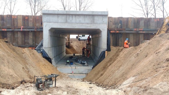 Prace przy budowie tunelu nabrały tempa