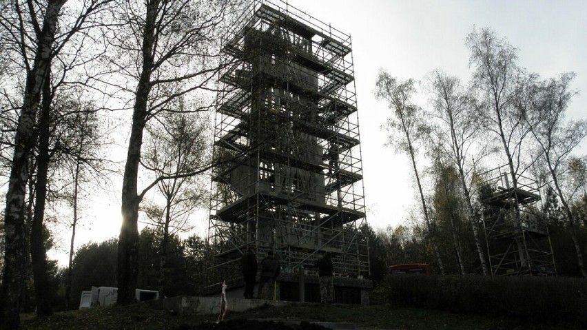 Renowacja pomnika Obrońców Gór Borowskich, grudzień 2022