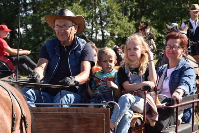 Święto Konia w Jabłonnie. Miłośnicy koni spotkali się już po raz dziesiąty!