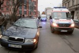 Wypadek na ul. Wólczańskiej w Łodzi. Ranny 17-latek odwieziony do szpitala