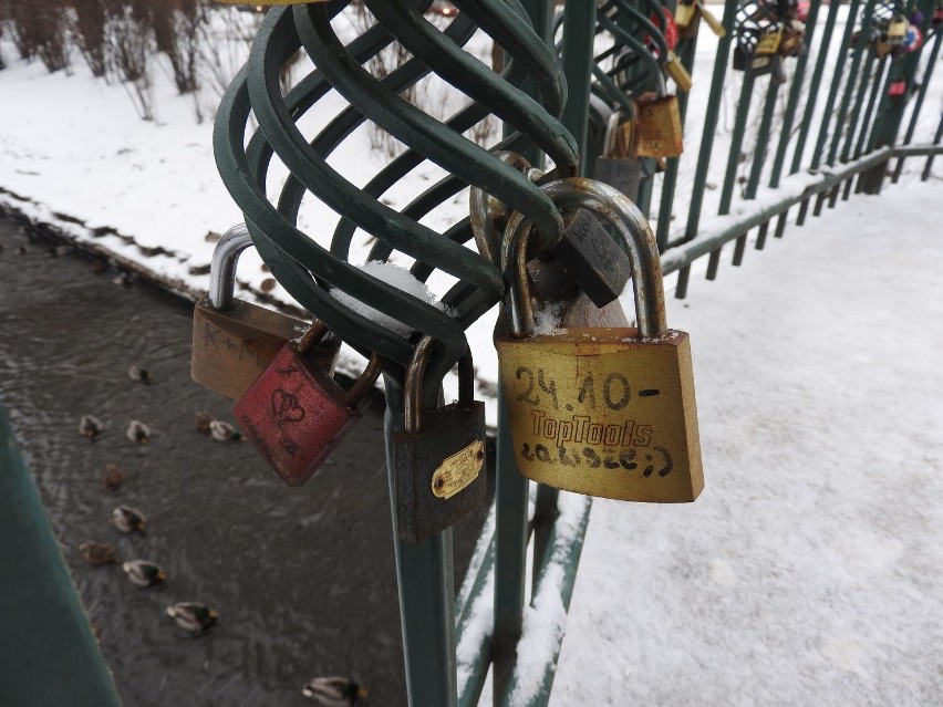 Most zakochanych w Białymstoku. Czy oni wciąż się kochają? [ZDJĘCIA]